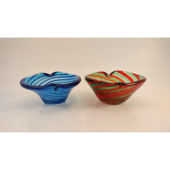 Heart-Shaped Glass Bowls With Swirling Stripes Trinket Dish Candle Holder Decor - Picture 7 of 13